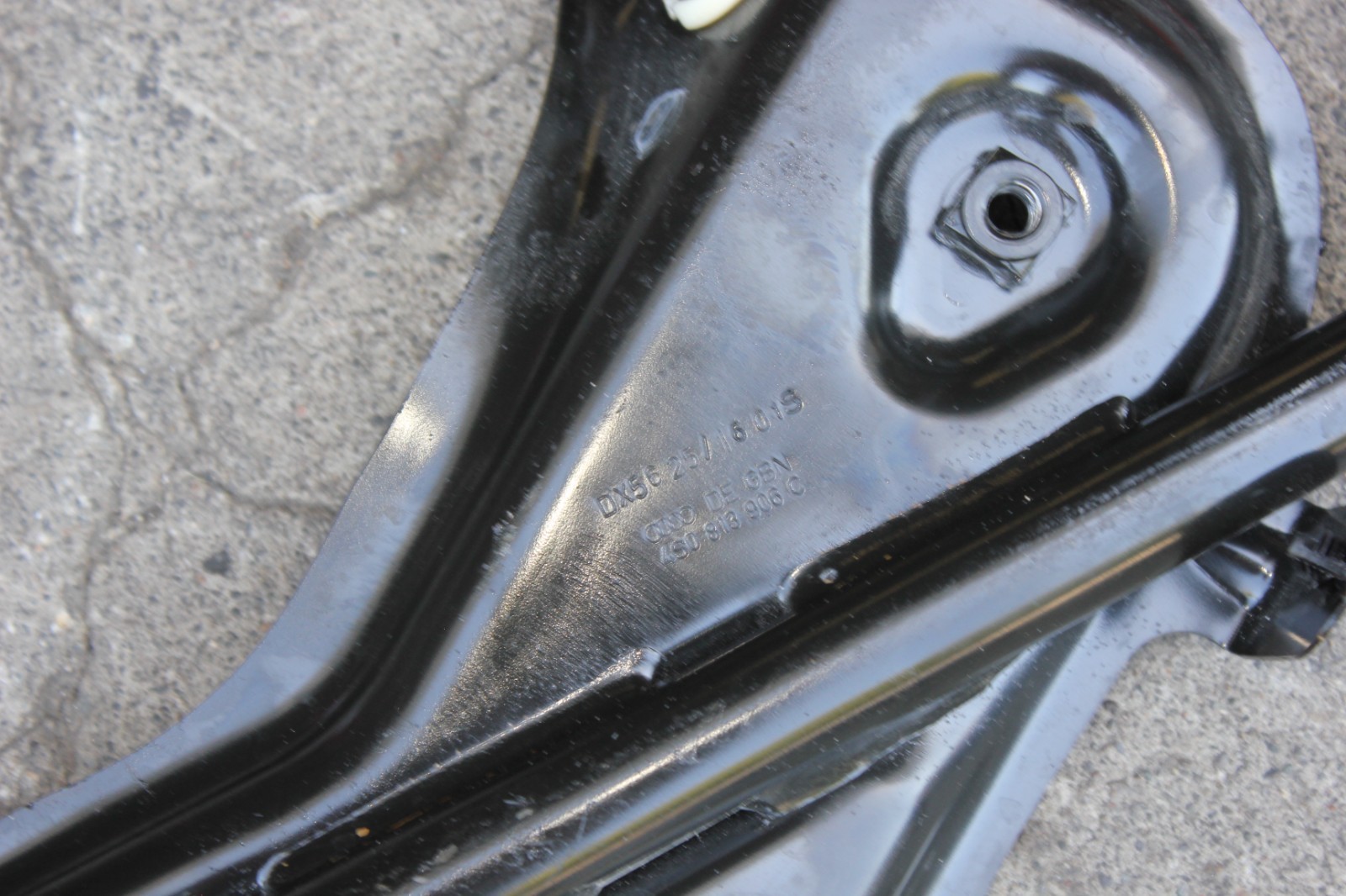 Audi R8 2017-2023 Rear Bracket assembly