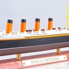 Foto 12 di 13