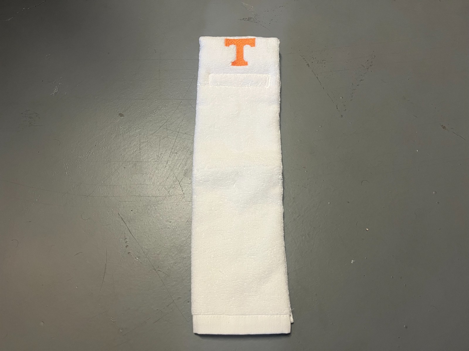 Tennessee Volunteers Team Issued White Player Exclusive Game Towel Football QB