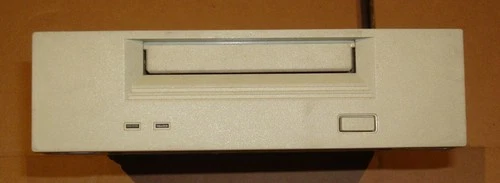 HP C1536 Tape Drive 2GB/4GB 5.25" DDS 1 SCSI 50-Pin DAT Vintage UK Made