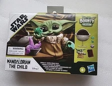 Hasbro Star Wars The Bounty Collection Mandalorian The Child Grogu's Hover-Pram 