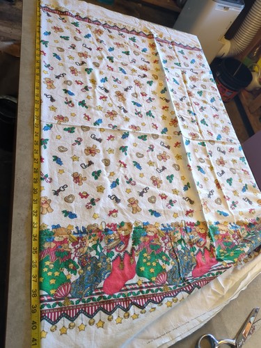 VTG`96 Stocking Treats Border # 38100 by Lucy Rigg 4 DAISY KINGDOM 44" X 60"