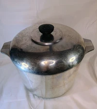 Vintage Magnalite GHC Stock Soup Pot 7.5 Qt 7 1/2 Quart Aluminum 7 Liter w/ Lid