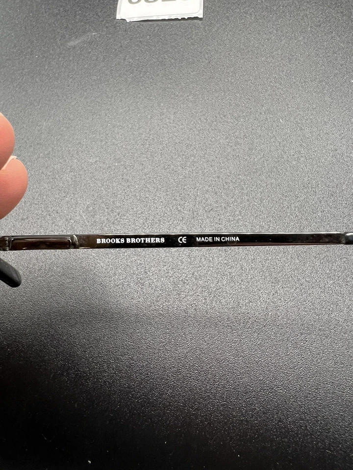 Armação de óculos masculina redonda de metal Brooks Brothers BB391S 1244/87 - Imagem 3 de 4