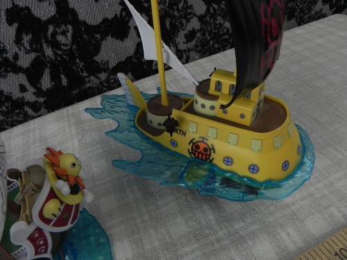 One Piece Grand Ship Collection Trafalgar Law's Submarine and Thousand Sunny Fly - 第 14/21 張圖片