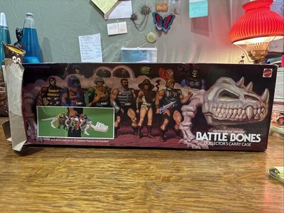 BOX ONLY 1984 ''Masters of the Universe''- ''Battle Bones'' Collector s Carry Case
