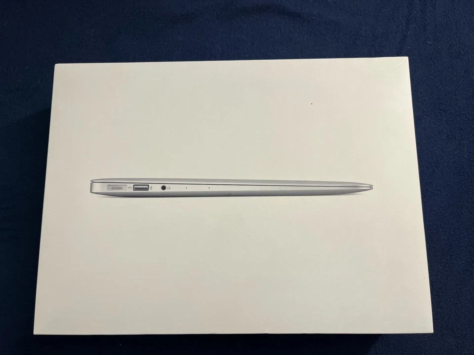 Apple MacBook Air 13 A1466 2015 i5 1,6Ghz 8GB 128GB Erste Wahl - Bild 4 von 4