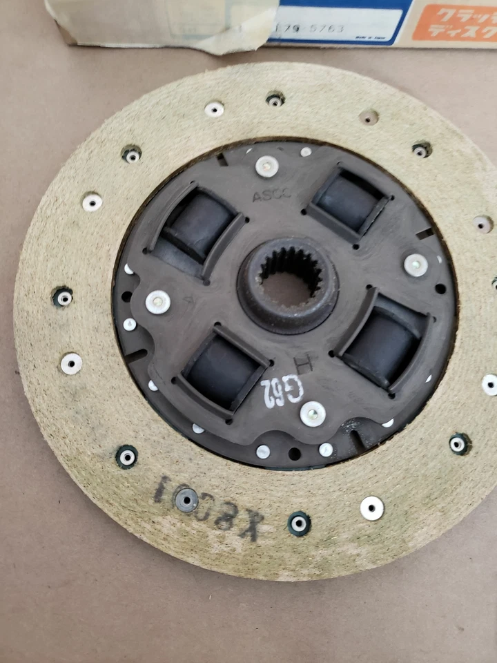 Диск сцепления Asco подходит для Mitsubishi Cordia Tredia Turbo 1983-1988 - Изображение 2 из 3