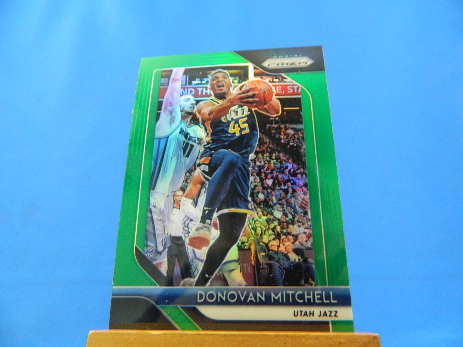 Donovan Mitchell Prizm 2018-19 Green Prizm