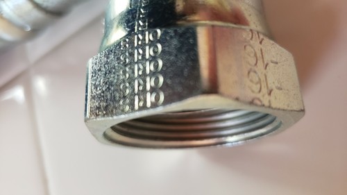 PARKER HOSE 7/8"ID (22 mm) 450 PSI 22" LENGTH -16 ENDS Part #293-16 - Bild 5 von 10