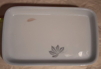 BING & GRONDAHL Denmark FALLING LEAVES # 96 porcelain Tray 9.8 x 6'' serving dish