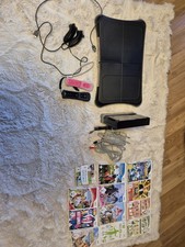 Nintendo Wii Konsole + 2 Fernbedienungen + 2 ...