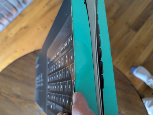 Logitech Wireless Illuminated Keyboard: Model K800, Backlit - New (Fast Ship) - 第 7/10 張圖片