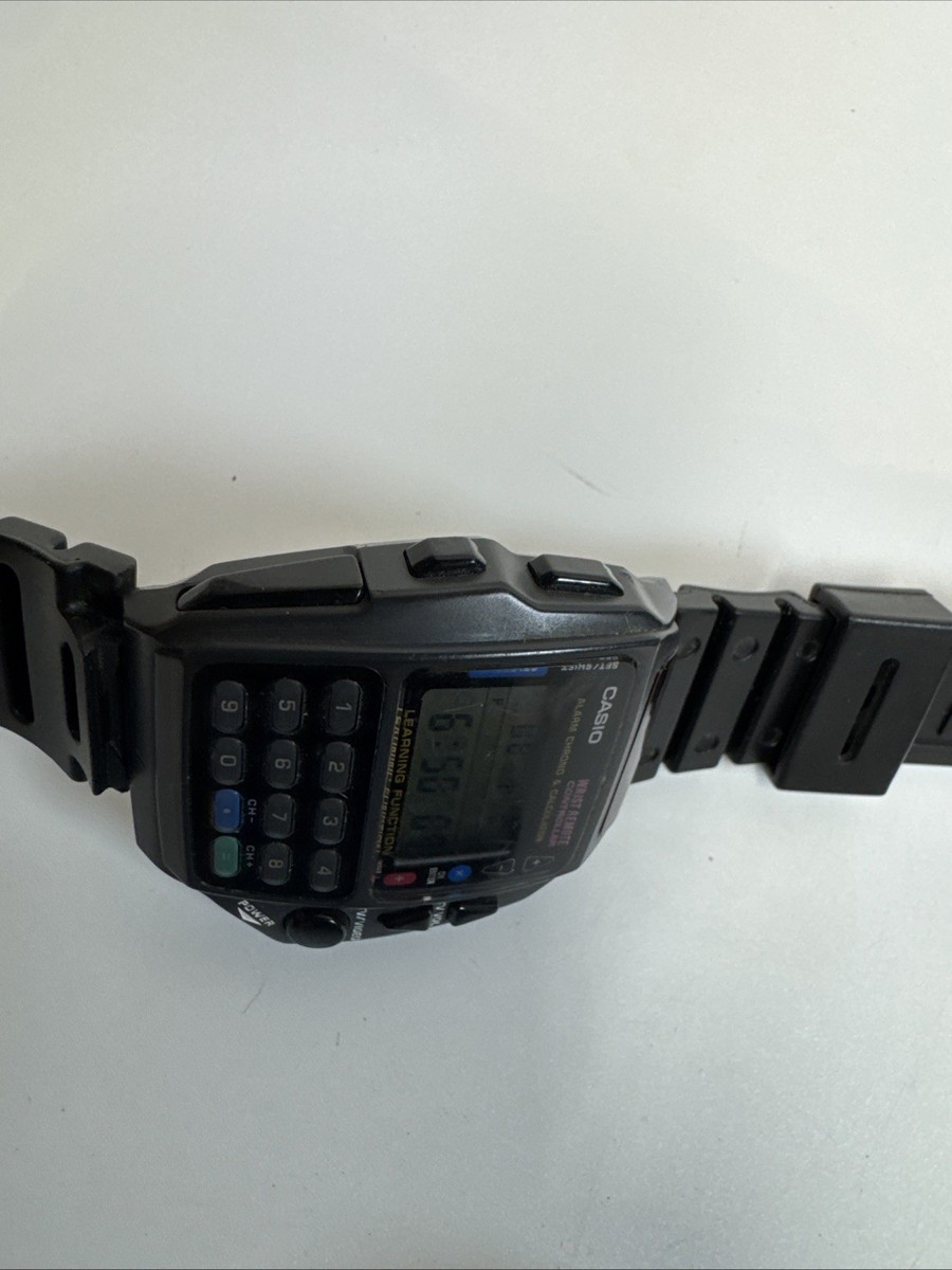 Vintage Casio 1175 CMD-40 Wrist Remote Control Calculator Digital