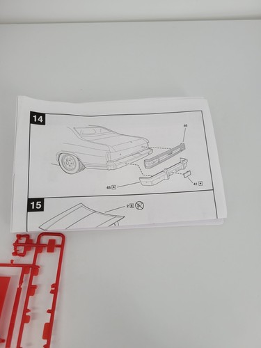 Revell Starsky & Hutch Ford Torino 1:25 For Parts Only - Foto 10 di 15