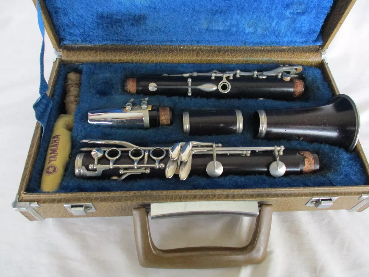 YAMAHA YCL-32 Clarinet Made In Japan Wood original Yamaha case