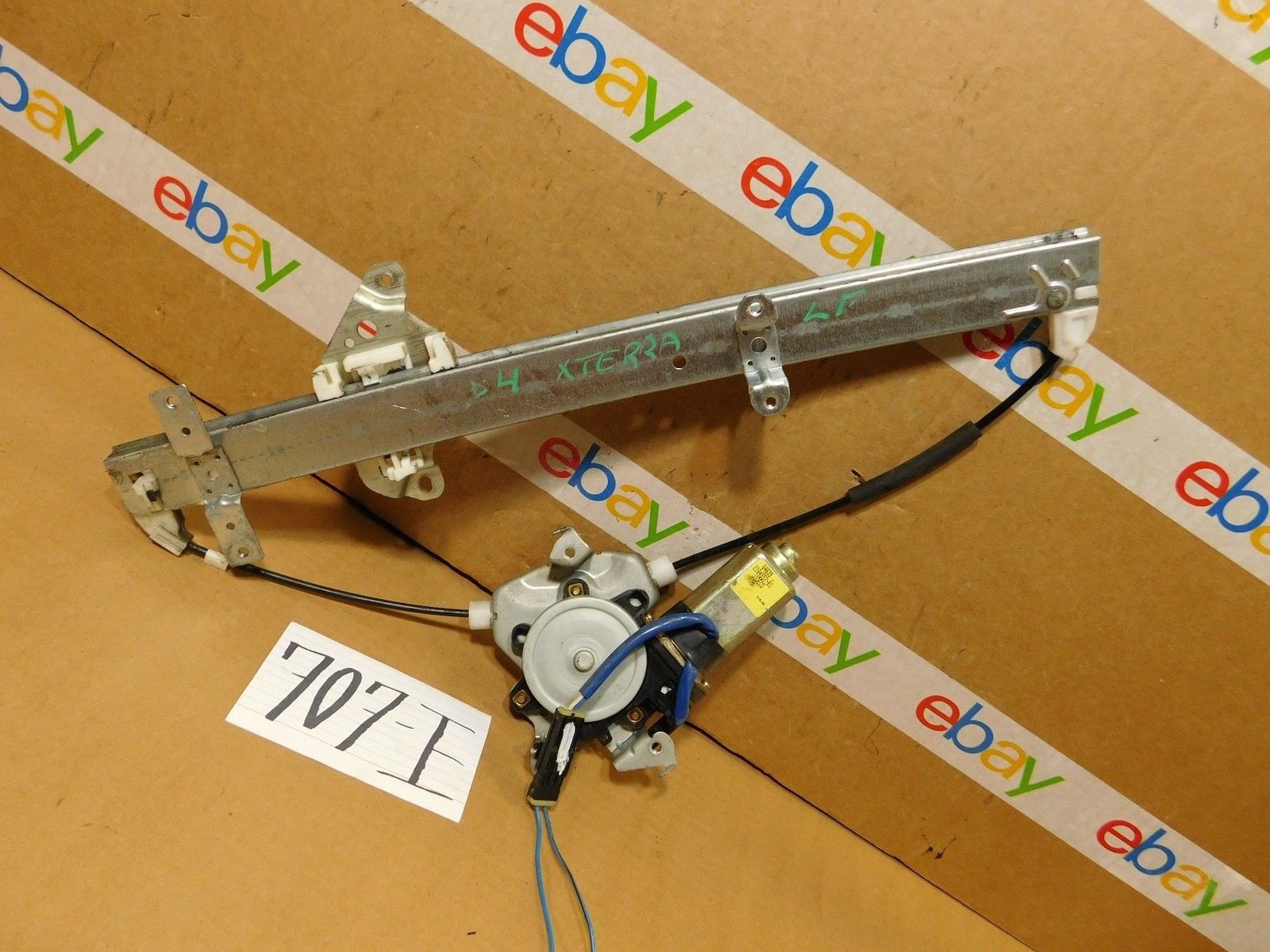 1990 - 2004 Nissan Xterra FRONT DRIVER Side Window Regulator W/ Motor #707-E
