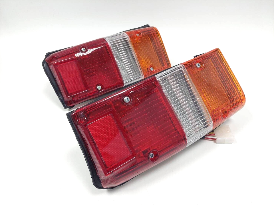 DEPO Rear Taillight Set For Toyota Land Cruiser FJ60, FJ62, BJ60, HJ60 – LH+RH, Includes Bulbs