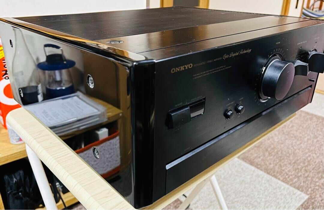 Onkyo Integra A-2001 Integrated Amplifier High-End Vintage Onkyo Integra A-2001 Integrated Amplifier High-End Vintage