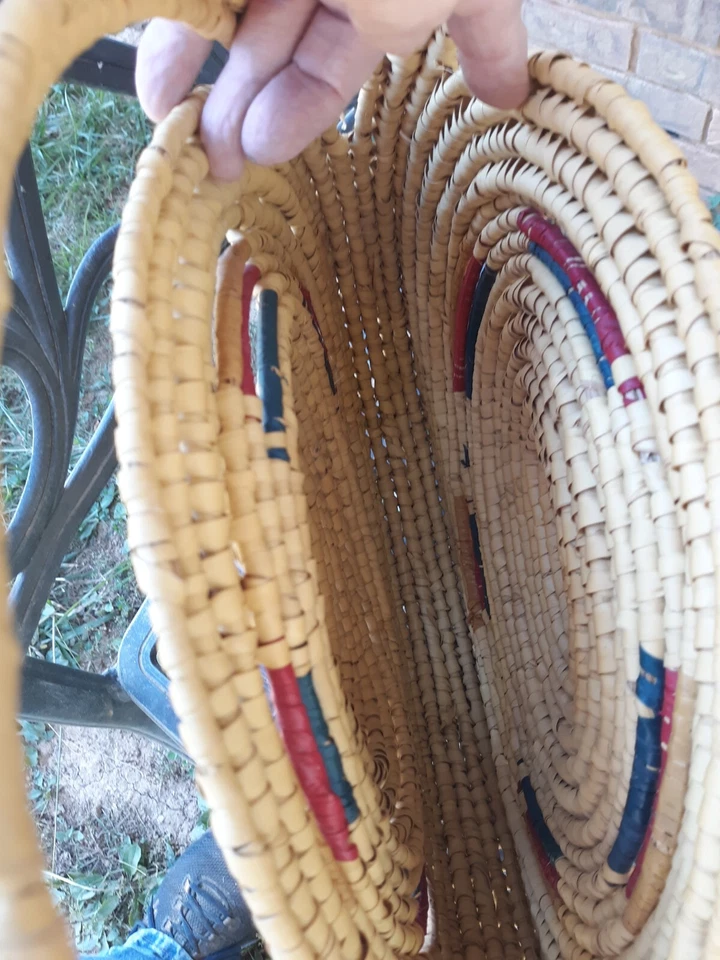 Bolso de mano al rafia tejido de paja Foto 4 de 4