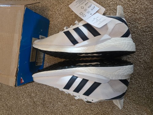 Adidas Tokio Solar HM White Navy Black Sneaker UK Size 8 brand new never worn - Picture 6 of 9