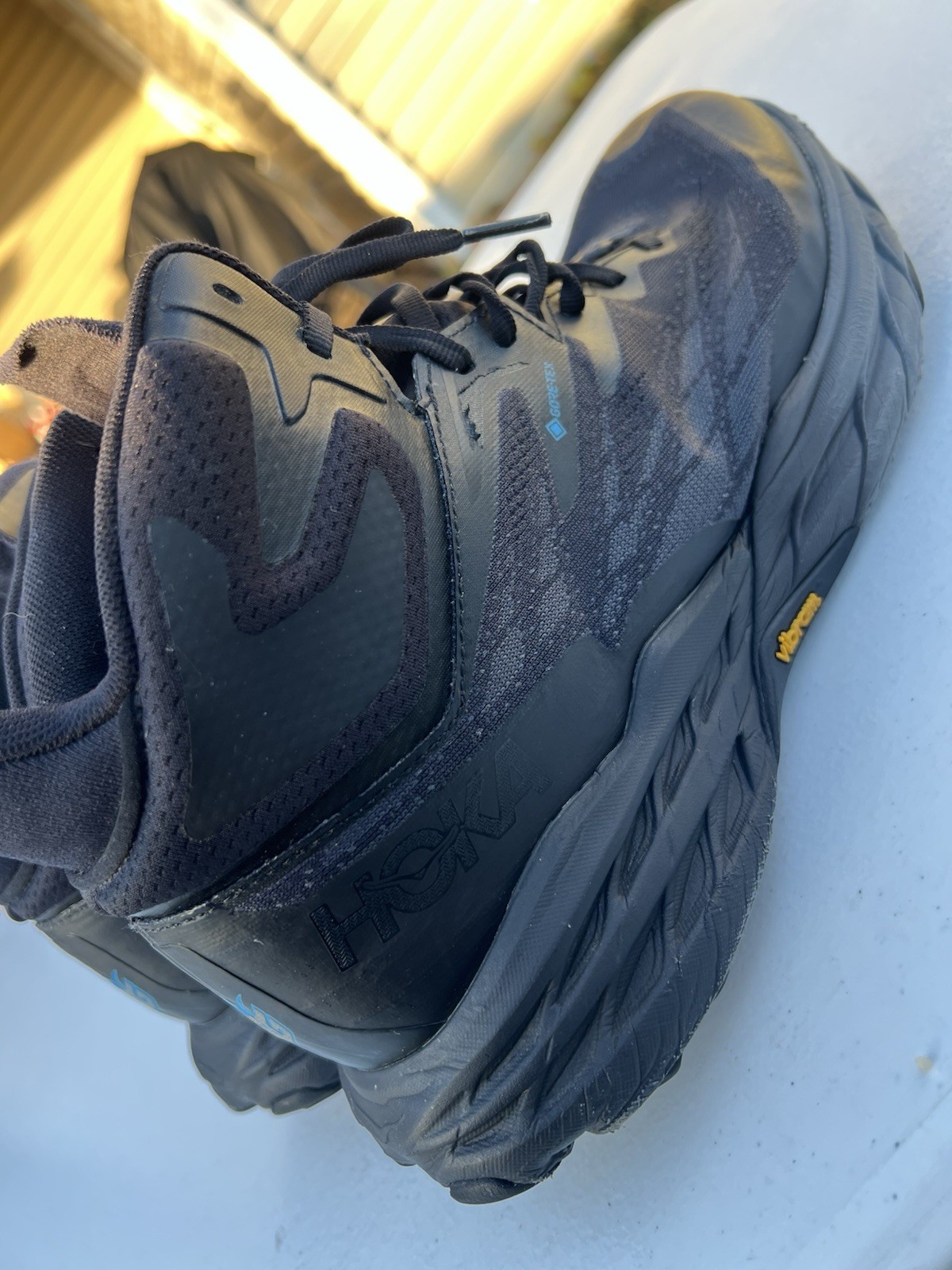 Men’s HOKA M SpeedGoat 5 Mid GTX Hiking Boots Size 11.5 Black thumbnail 5