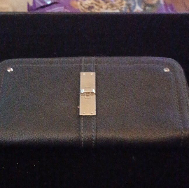 Black Solid Pattern Zip-Around Organizer Women's … - image 1