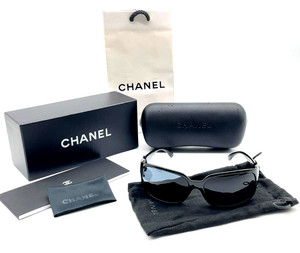 Chanel Sunglasses Bag | eBay display picture 3