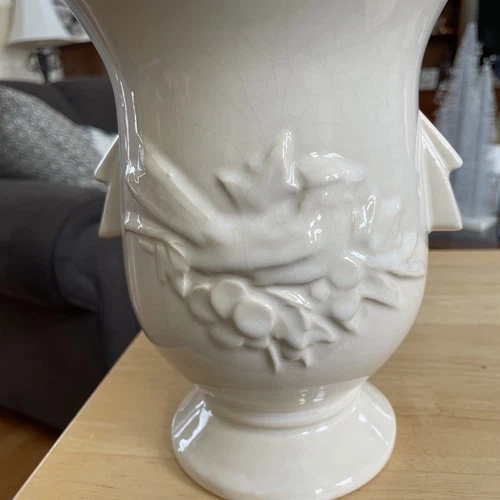 VTG McCoy Pottery~Cardinal Song Bird~Berry Vase~1940s 8" Tall~Beautiful!