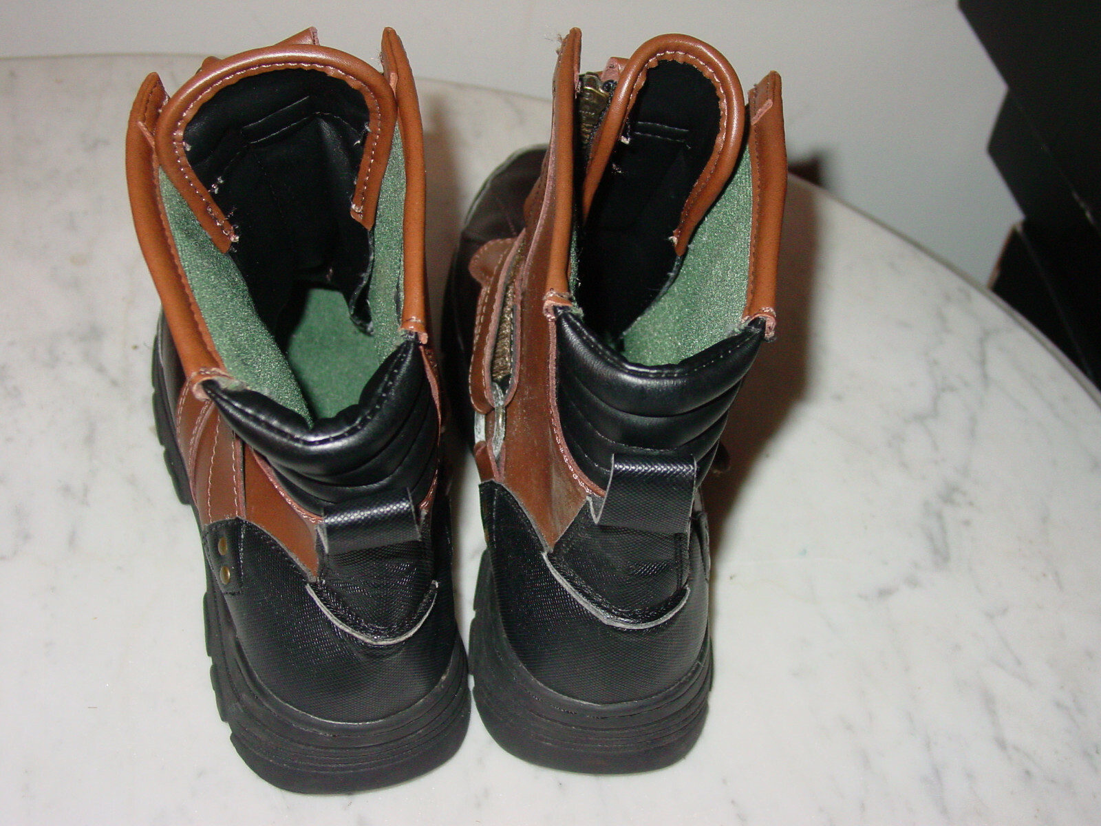 Boys Polo Ralph Lauren Black/Brown 998825 Conquered HI Youth Boots! Size 5.5Y image 3