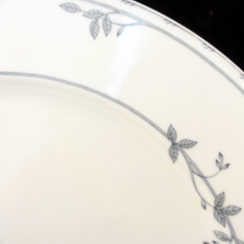 FILETTO Villeroy & Boch ROUND PLATTER 13" Bone China NEW NEVER USED made Germany - Picture 3 of 12