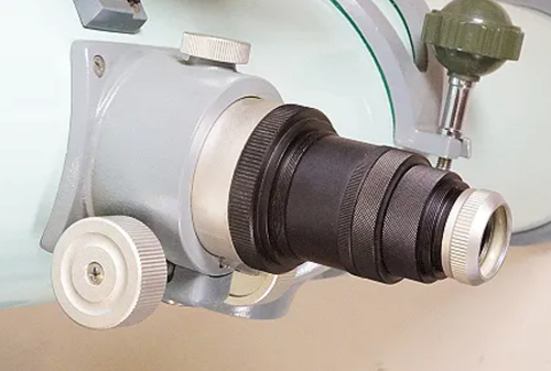 Takahashi MT-130 Newtonian Reflector Telescope 130mm f/6.1 with Finder Serviced - Picture 9 of 13