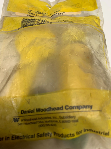 NEW! Woodhead 25W04 Watertite Connector L1-15R 15A 125V - Picture 4 of 4