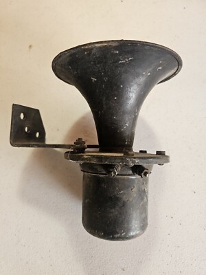 EARLY ANTIQUE VINTAGE HISTORICAL AMERICAN MOTORCYCLE KLAXON HORN 8c