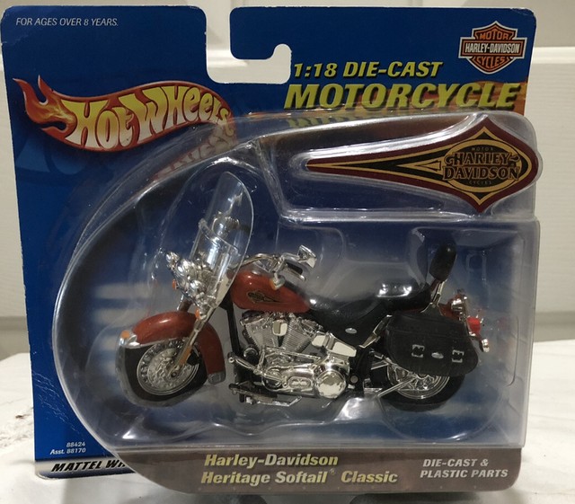 Hot Wheels Motorcycle Harley Davidson Heritage Softail Classic Toy for