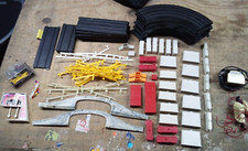 LOT OF AURORA TYCO AFX SLOT RACE TRACK STRAIGHT CURVE TRIGGERS EXTRA