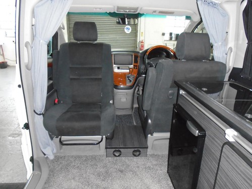 2008 TOYOTA ALPHARD CAMPER VAN,MOTORHOME,~OFF GRID SOLAR~FRIDGE/FREEZER~ULEZ - Picture 8 of 10