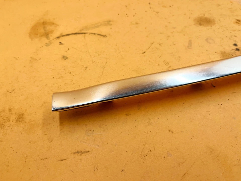 14-16 BMW 428i GC F36 REAR RIGHT RH PASS SIDE QUARTER WINDOW TRIM COVER OEM - Image 2 of 4