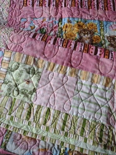 Homemade Quilt Top with Kittens Multi Colored Quilt 60”x 72” Flower Swirls - Picture 4 of 5
