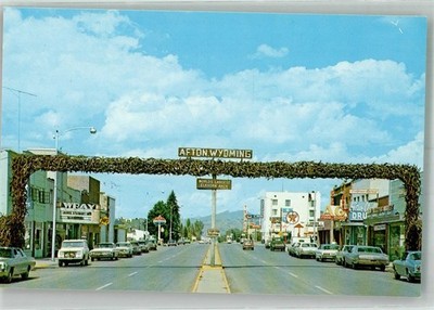 38224593 - Cheyenne Afton Auto Elk Horn Arch  Wyoming