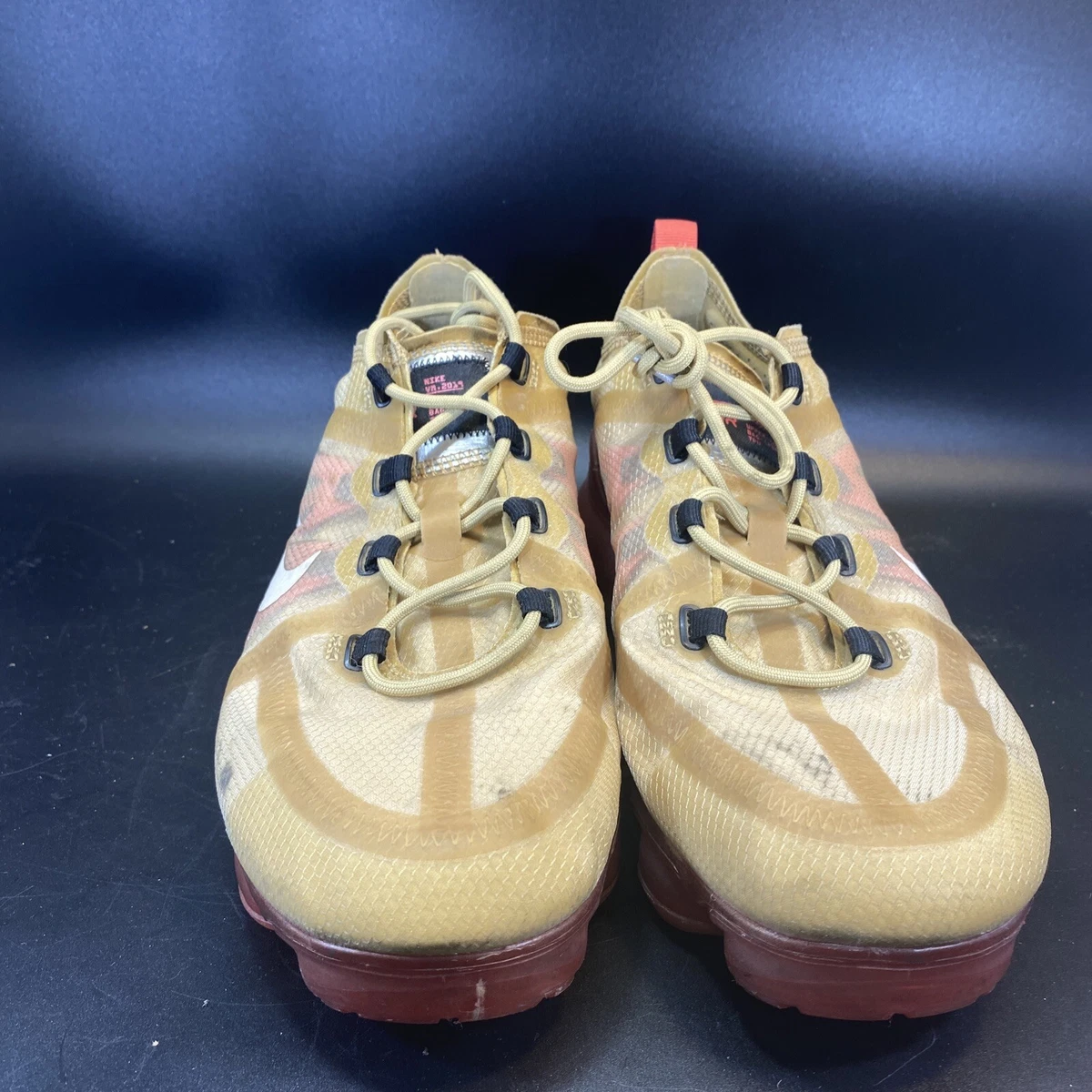 Nike air vapormax 2019 crimson deals gold