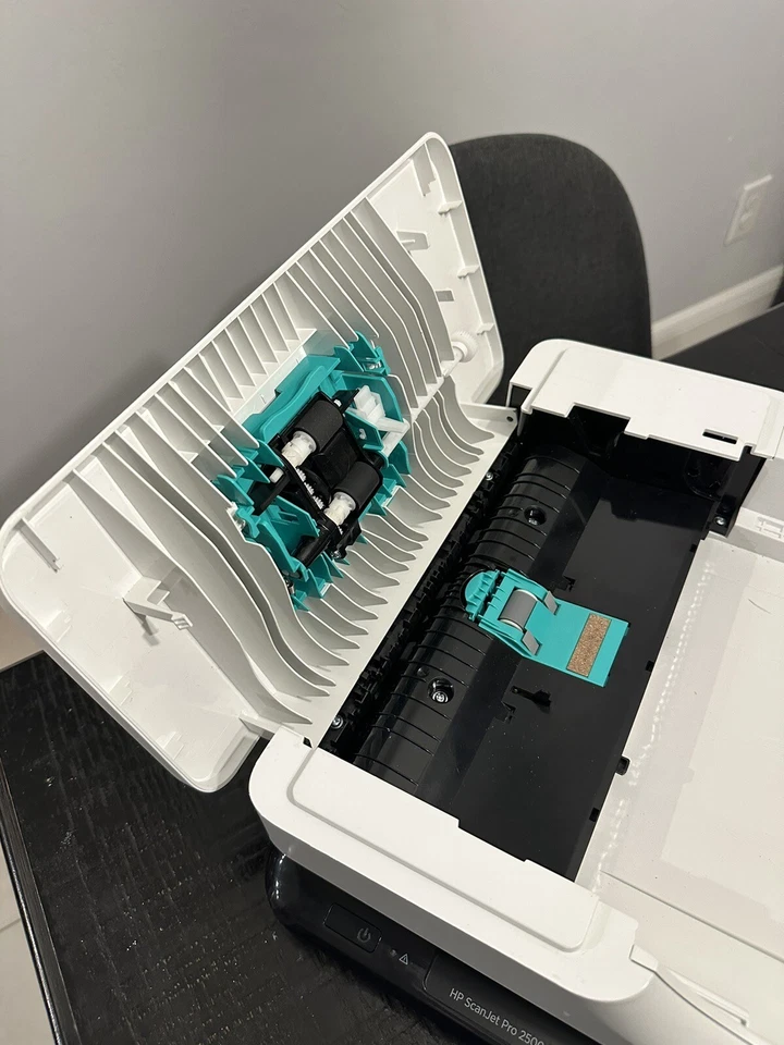 HP ScanJet Pro 2500 F1 Flatbed Scanner - White (FOR PARTS) Missing Tray And Pwr - Image 2 of 4