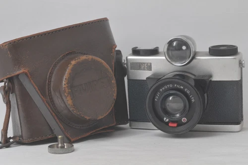 @ SakuraDo Camera @ Discount! @ Fujipet Blue 120 Film Toy Point & Shoot Camera
