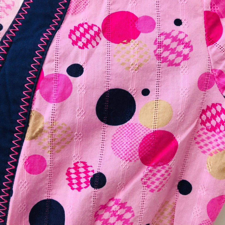 Sketchers Size XS Pink Polka Dot Womans Dental Medical Nurse Dental Scrub Top - Image 3 of 4