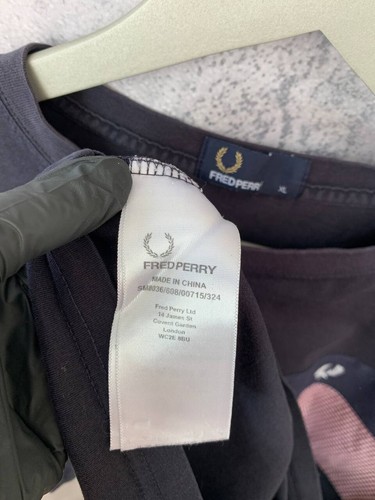 Fred Perry Striped T-Shirt Vintage 90s - Picture 9 of 11