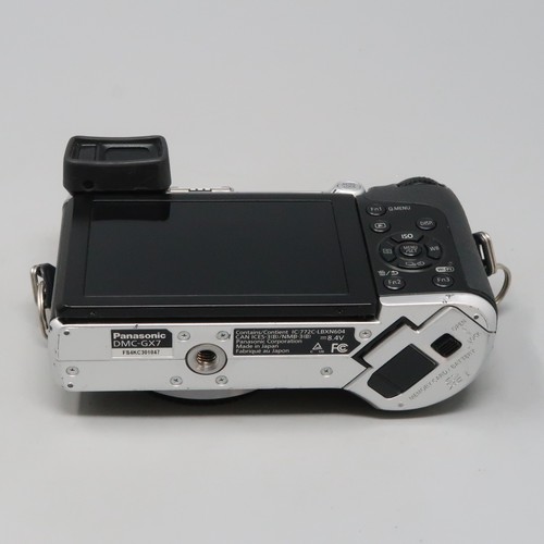 Panasonic Lumix DMC-GX7 Mirrorless MFT (Micro Four Thirds) Camera Body {16MP} - Picture 9 of 10
