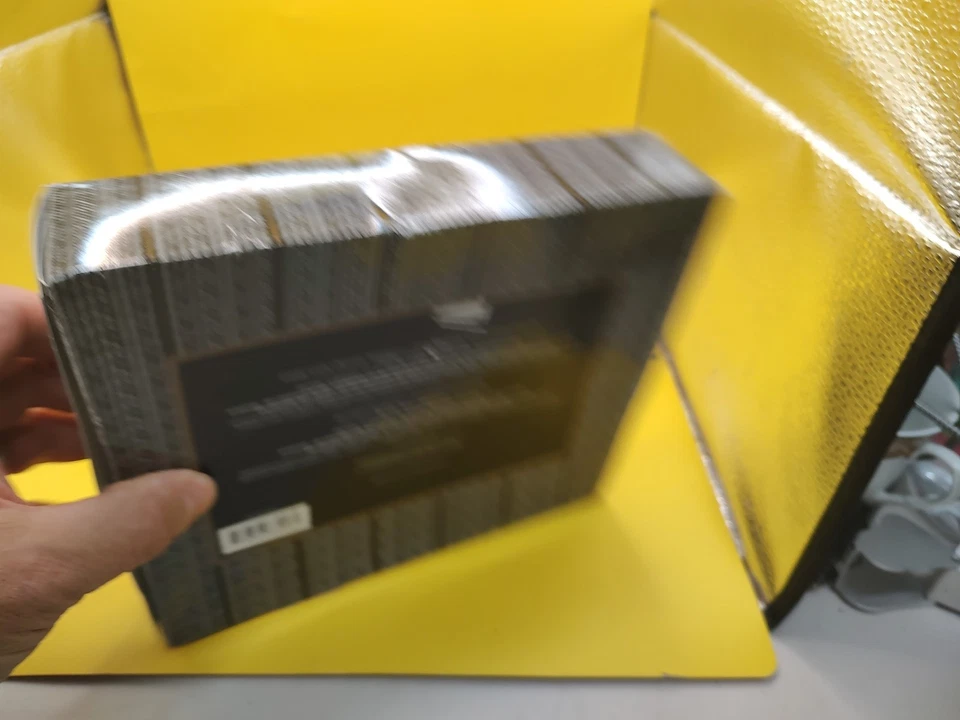 Conjunto Paul Sebastian para hombre: Colonia + loción para después del afeitado 4 oz + 4 oz usado en tienda nuevo Foto 4 de 4