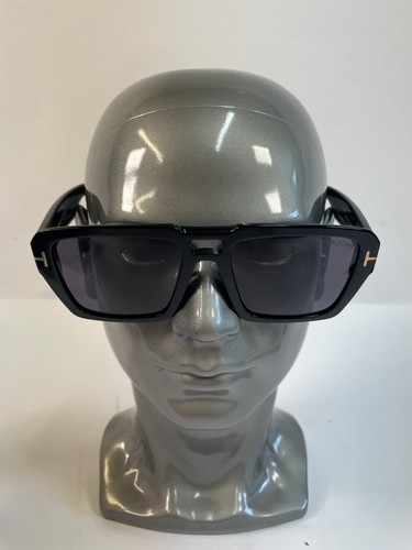 Gafas de sol negras para mujer Tom Ford Redford TF1153 56-19-145 - Imagen 2 de 12