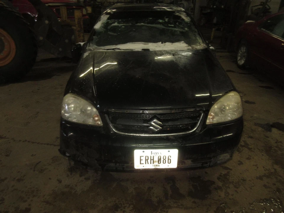 Used Fuel Pump fits: 2008 Suzuki Forenza Pump Assembly Grade A Foto 2 de 4