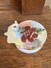 Handpainted Porcelain Floral Gold Gilt Leaf Lid Footed Vanity Jar Trinket  Dish